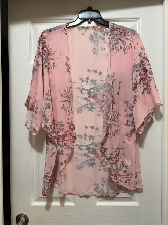 Other - Sheer Pink Floral Kimono Cardigan